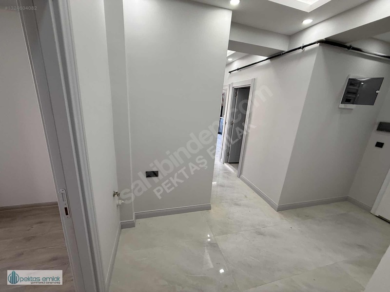 Küçükçekmece Fatih Mh Satılık Otoparklı Asansörlü 3+1 Daire — fotoğraf 24