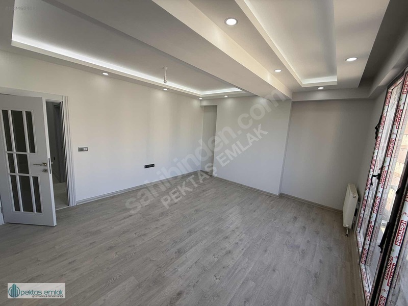 Küçükçekmece Fatih Mh Satılık Otoparklı Asansörlü 3+1 Daire — fotoğraf 32