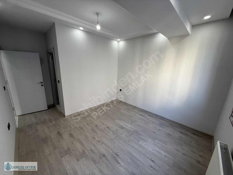 Küçükçekmece Fatih Mh Satılık Otoparklı Asansörlü 3+1 Daire — fotoğraf 38