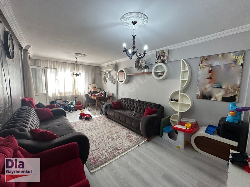 Karşıyaka'da Kiracısız 3+1 Geniş Daire Merkezi Konum — fotoğraf 6