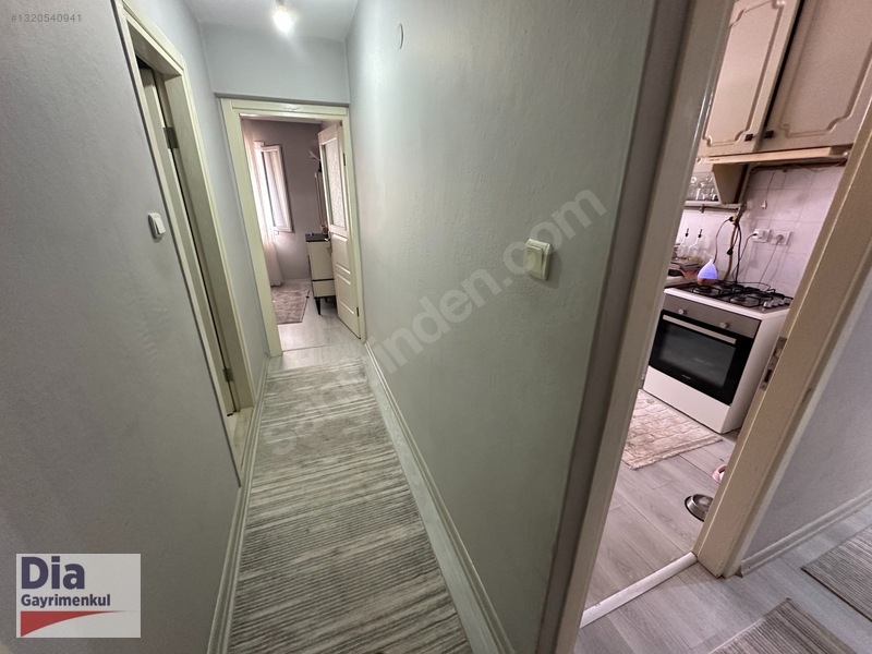 Karşıyaka'da Kiracısız 3+1 Geniş Daire Merkezi Konum — fotoğraf 8