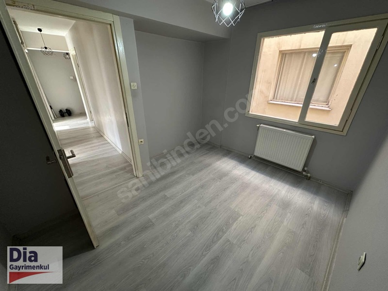 Karşıyaka'da Kiracısız 3+1 Geniş Daire Merkezi Konum — fotoğraf 19
