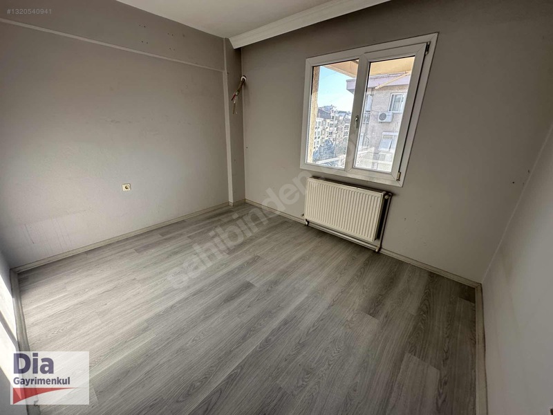 Karşıyaka'da Kiracısız 3+1 Geniş Daire Merkezi Konum — fotoğraf 20