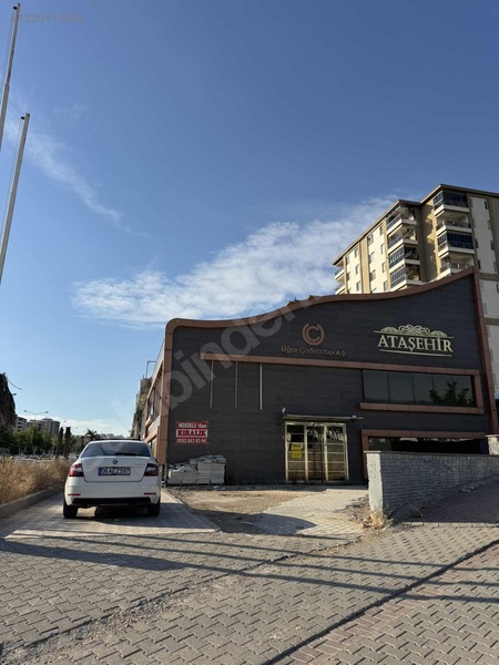 Ataşehir Dev Dükkanı