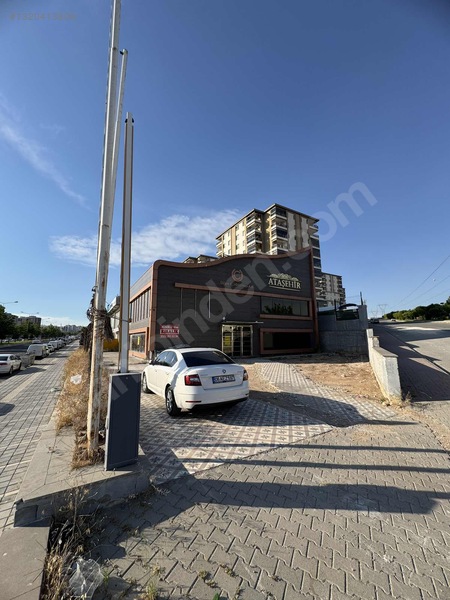 Ataşehir Dev Dükkanı — fotoğraf 2