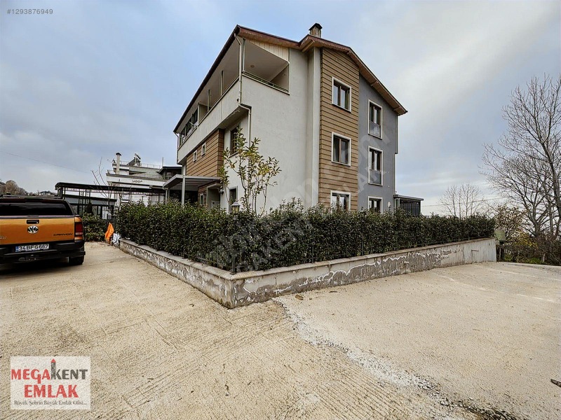 Megakent Emlak'tan Burunucu Mevkiinde Satılık 5+1 Tripleks Villa — fotoğraf 7
