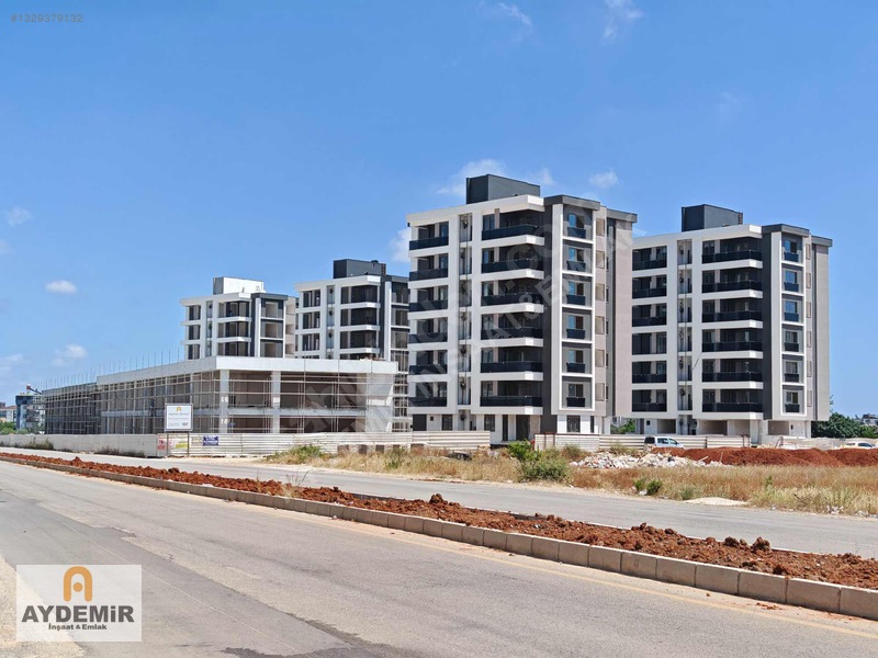 Aydemir'den Ayanoğlunda Kapalı Otoparklı Site İçi 3+1 Daire — fotoğraf 3