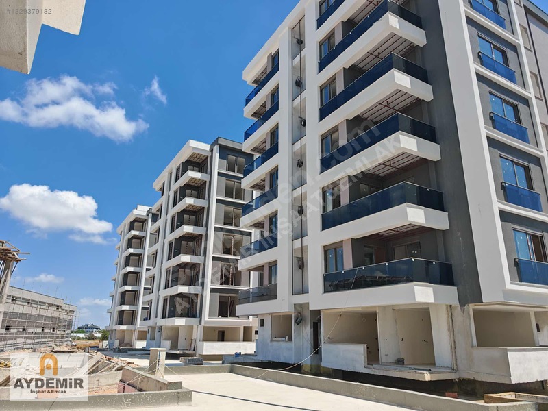 Aydemir'den Ayanoğlunda Kapalı Otoparklı Site İçi 3+1 Daire — fotoğraf 4