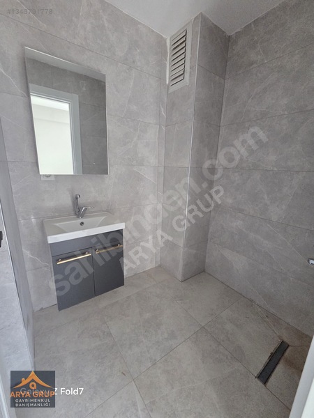 Çekmeköy Ekşioğlu Mahallesinde 4+2 Satılık Daire — fotoğraf 33