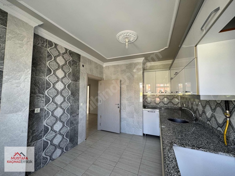 Pınarbaşında Zilan & Yaşam Hastaneleri Yanı 150 M² 3+1 Kiralık — fotoğraf 5