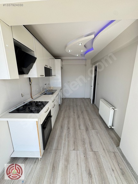 Emir Grup'tan Muradiye'de Cadde Üzerinde Lüx 2+1 Kiralık Daire — fotoğraf 11