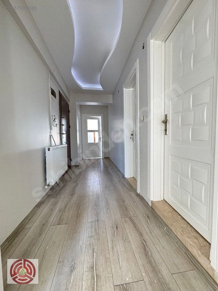 Emir Grup'tan Muradiye'de Cadde Üzerinde Lüx 2+1 Kiralık Daire — fotoğraf 19