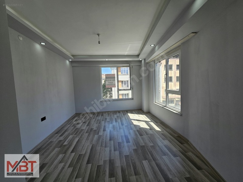 Mbt'den Sütlüce Mah.eğitimciler Caddesi Üzeri Kiralık 2+1 Daire — fotoğraf 9