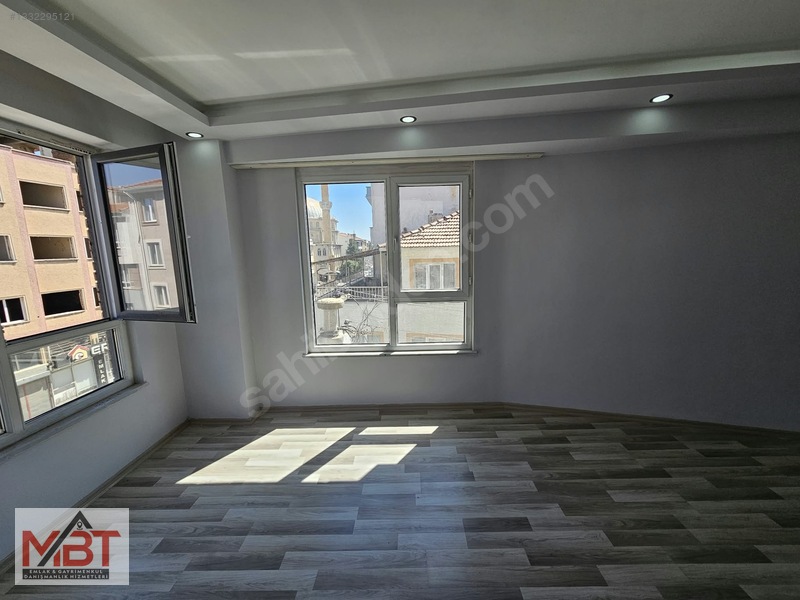 Mbt'den Sütlüce Mah.eğitimciler Caddesi Üzeri Kiralık 2+1 Daire — fotoğraf 12