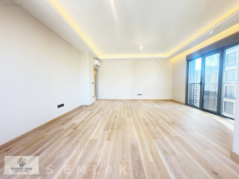 Aras'tan Suadiye Sahilde Sıfır Balkonlu Ebv.banyolu 3+1 135m2 — fotoğraf 5