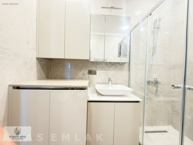 Aras'tan Suadiye Sahilde Sıfır Balkonlu Ebv.banyolu 3+1 135m2 — fotoğraf 22
