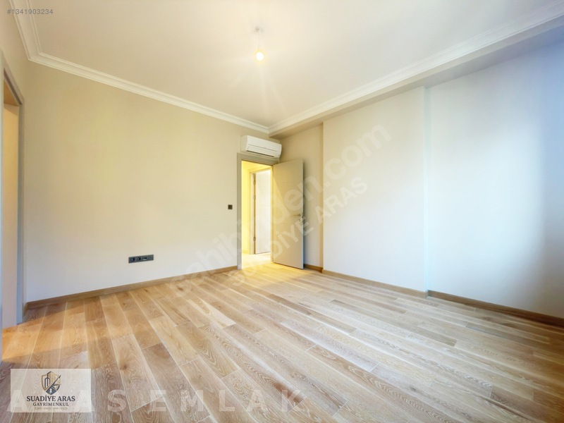 Aras'tan Suadiye Sahilde Sıfır Balkonlu Ebv.banyolu 3+1 135m2 — fotoğraf 31