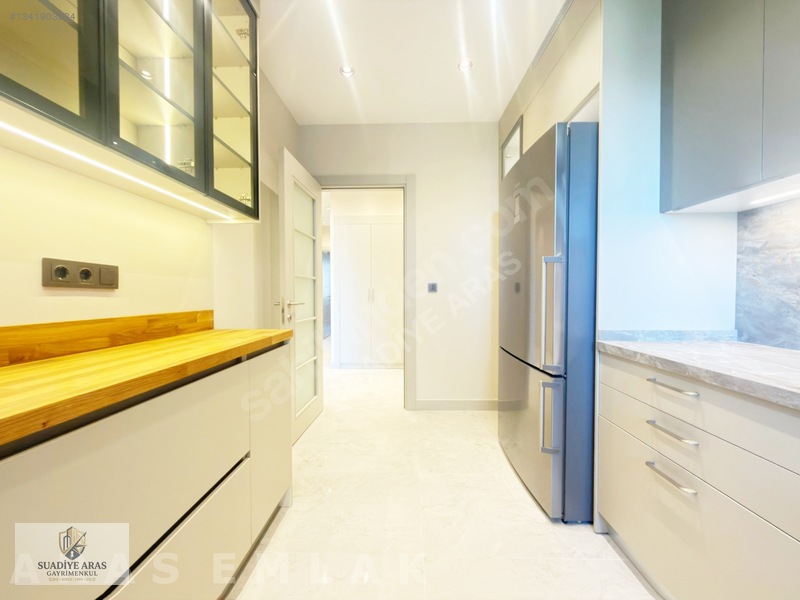 Aras'tan Suadiye Sahilde Sıfır Balkonlu Ebv.banyolu 3+1 135m2 — fotoğraf 35