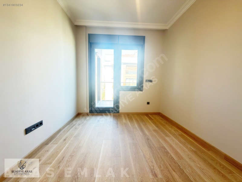 Aras'tan Suadiye Sahilde Sıfır Balkonlu Ebv.banyolu 3+1 135m2 — fotoğraf 40