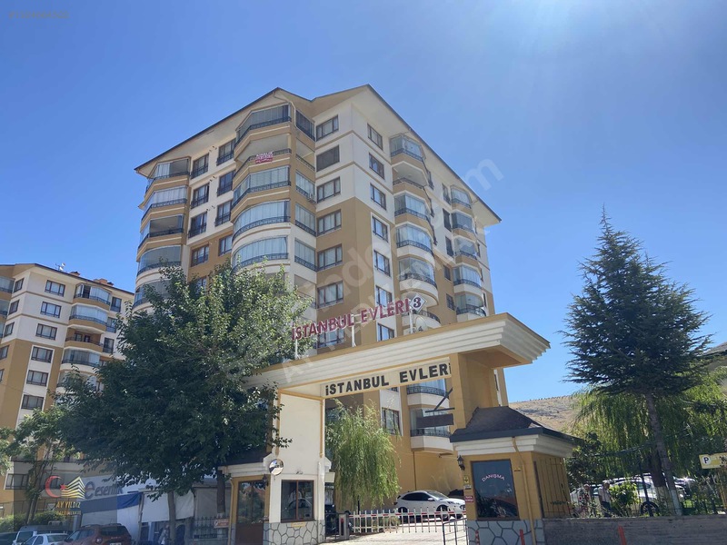 İstanbul Evleri 3'te Ara Kat Kiralık 4+1 Daire — fotoğraf 23