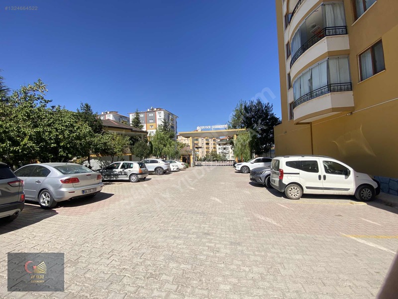 İstanbul Evleri 3'te Ara Kat Kiralık 4+1 Daire — fotoğraf 26