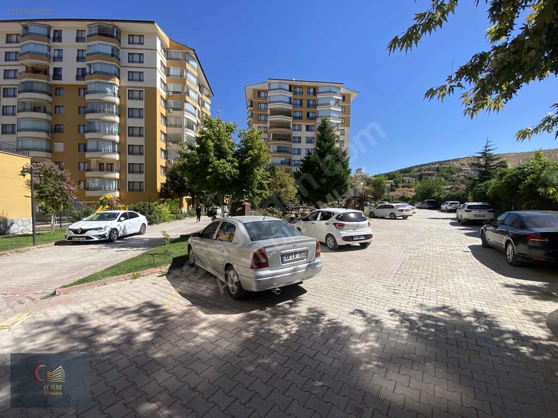 İstanbul Evleri 3'te Ara Kat Kiralık 4+1 Daire — fotoğraf 29