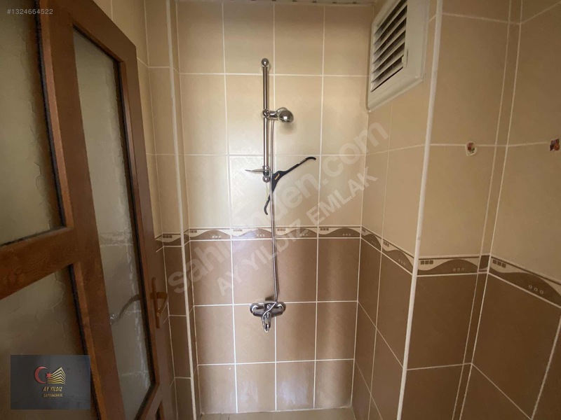 İstanbul Evleri 3'te Ara Kat Kiralık 4+1 Daire — fotoğraf 35