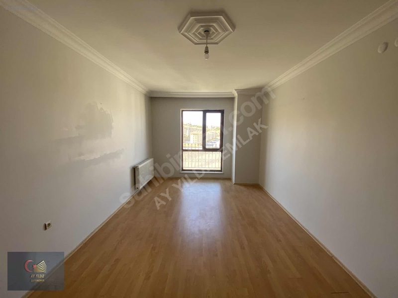 İstanbul Evleri 3'te Ara Kat Kiralık 4+1 Daire — fotoğraf 36
