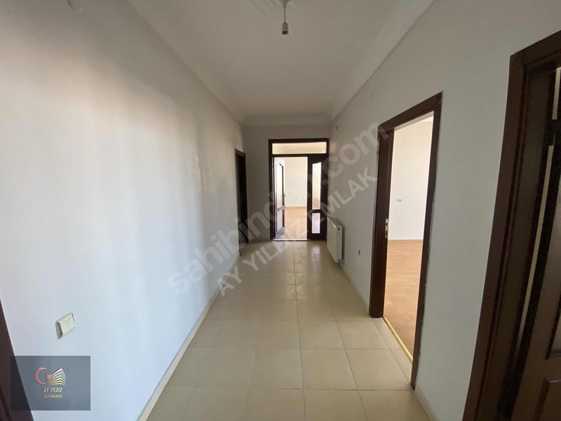 İstanbul Evleri 3'te Ara Kat Kiralık 4+1 Daire — fotoğraf 52