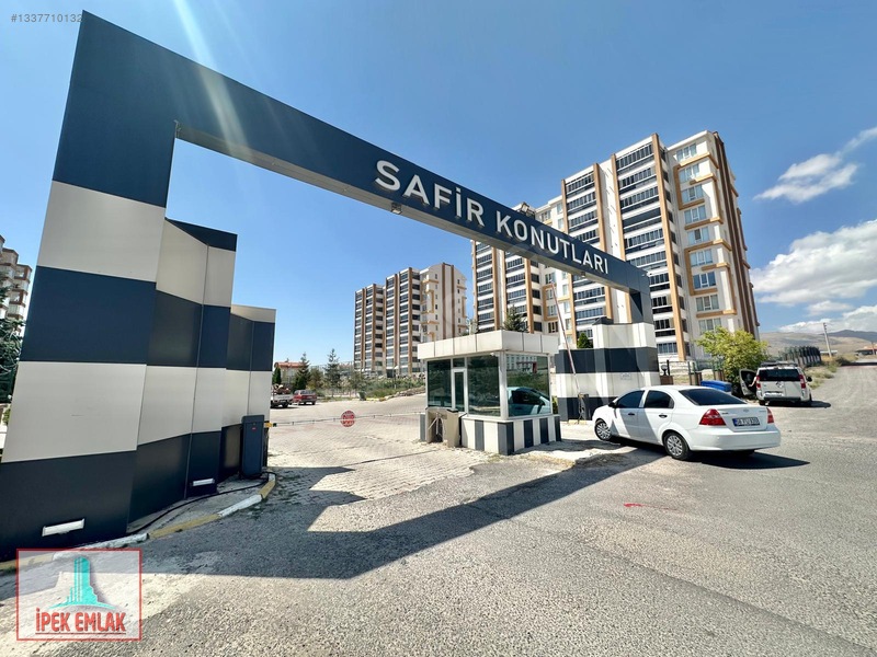 Niğde Bor Safir Konutları Site İçi 2+1 Kiralık Daire !