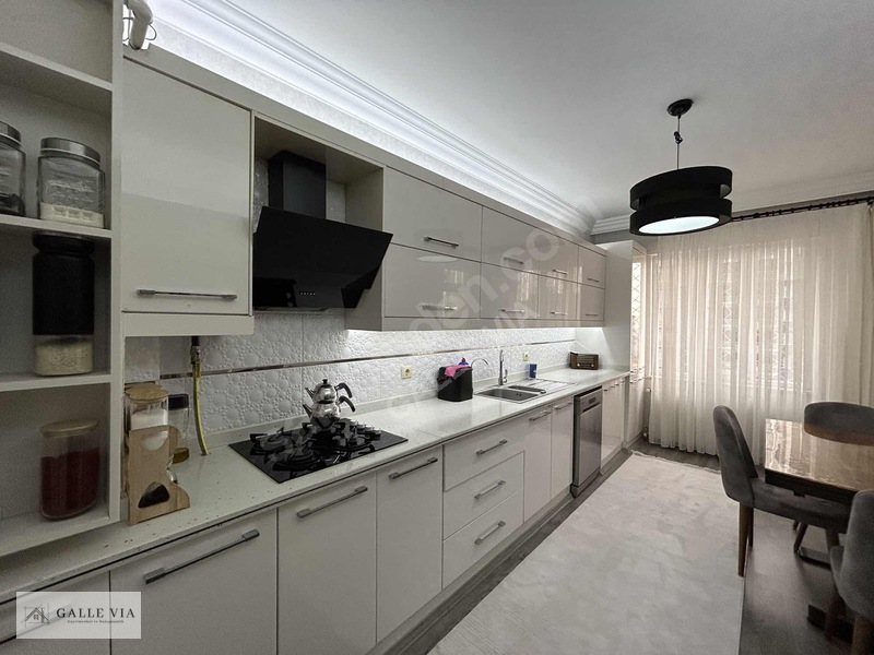 Galle Vıa'dan Şahintepe'de İskanlı, Geniş, Satılık 3+1 Daire — fotoğraf 7