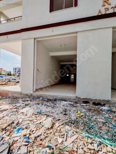 Golden Royal Den Ana Cadde Üzeri Kız Mesleklisesi Karşsı İş Yeri — fotoğraf 3