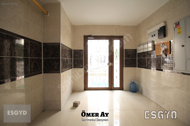 [esgyo]dan Kanlıkavak Yakını Ebeveyn Banyolu Kapalı Garajlı 3+1 — fotoğraf 5