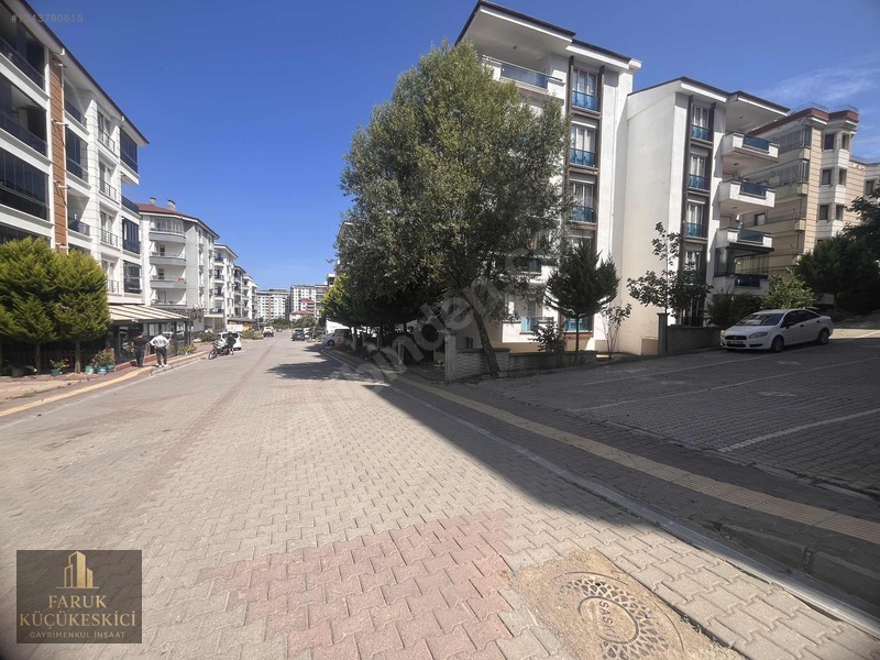 Eczaneler Tramvayında Eşyalı Arakat Abonelikler Açık — fotoğraf 2