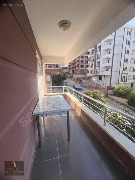 Eczaneler Tramvayında Eşyalı Arakat Abonelikler Açık — fotoğraf 9