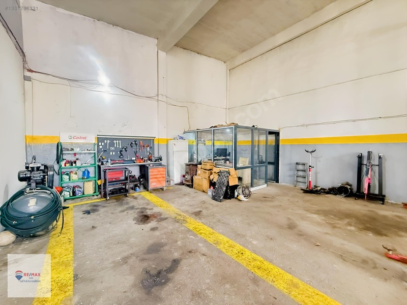 Remax İlke'den Sanayi Keresteciler'de 3 Katlı Satılık İş Yeri — fotoğraf 4
