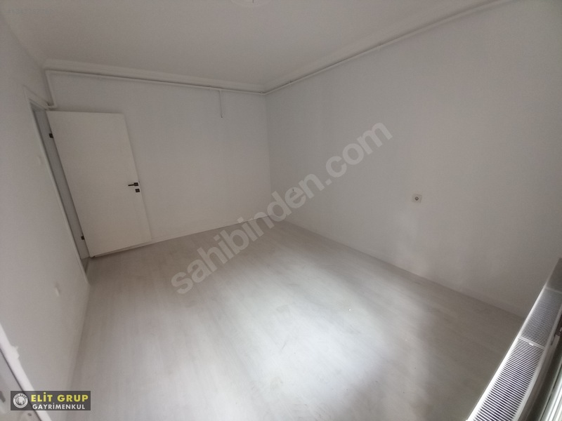 F.altay Yakını Cadde Üzeri Doğalgazlı Bahçeli 2+1 Satılık Daire — fotoğraf 7