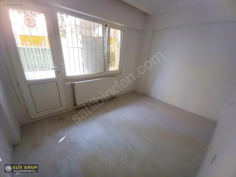 F.altay Yakını Cadde Üzeri Doğalgazlı Bahçeli 2+1 Satılık Daire — fotoğraf 16