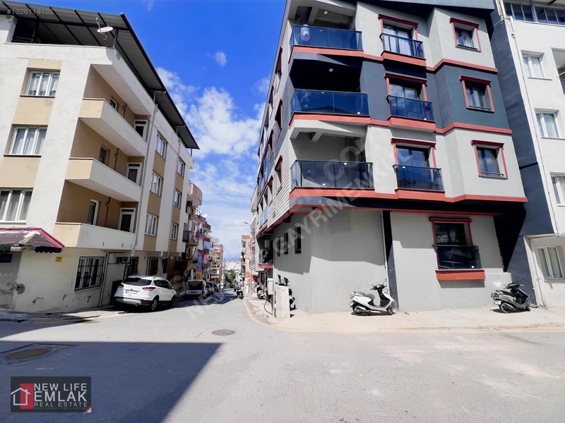Kuşadası Merkezde Krediye Uygun 1+1 Sıfır Daire — fotoğraf 3