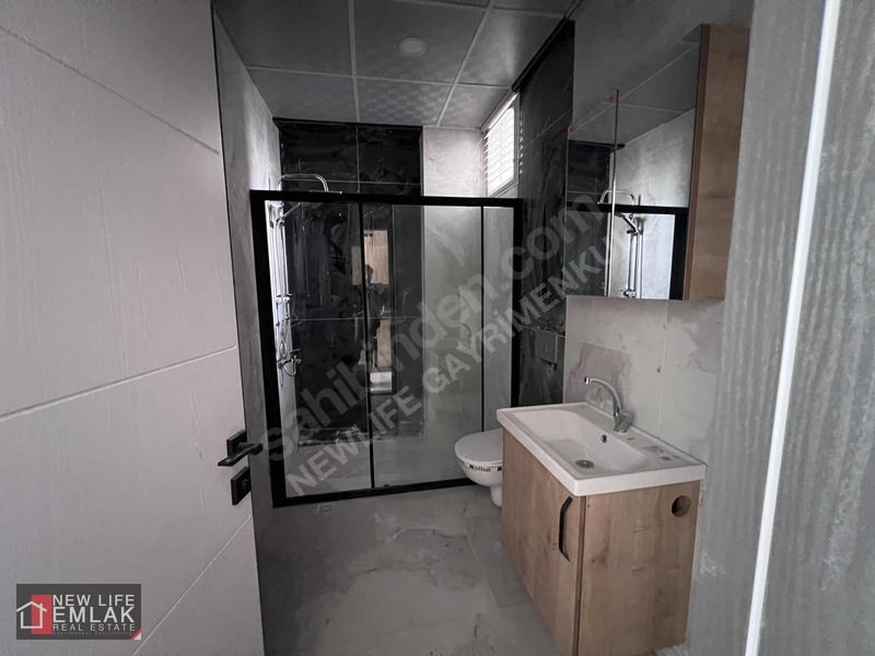 Kuşadası Merkezde Krediye Uygun 1+1 Sıfır Daire — fotoğraf 9