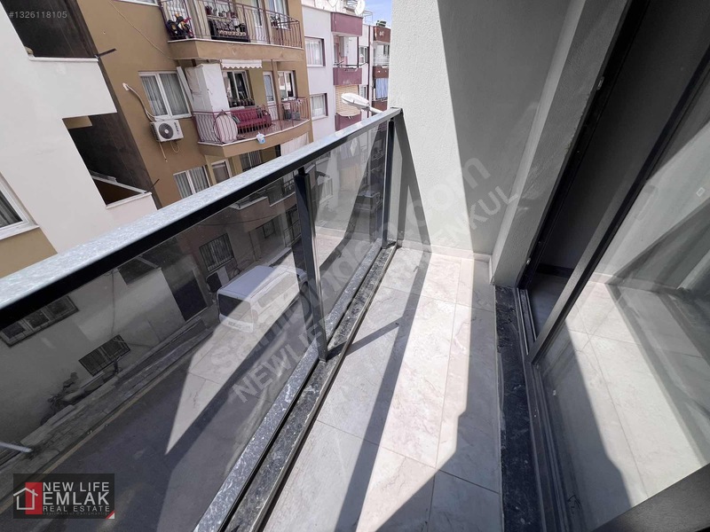 Kuşadası Merkezde Krediye Uygun 1+1 Sıfır Daire — fotoğraf 15