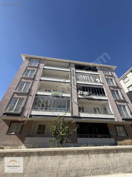 Hakan Emlak'tan Doğakoleji Yanı 3+1 Teras Balkonlu Kiralık Daire