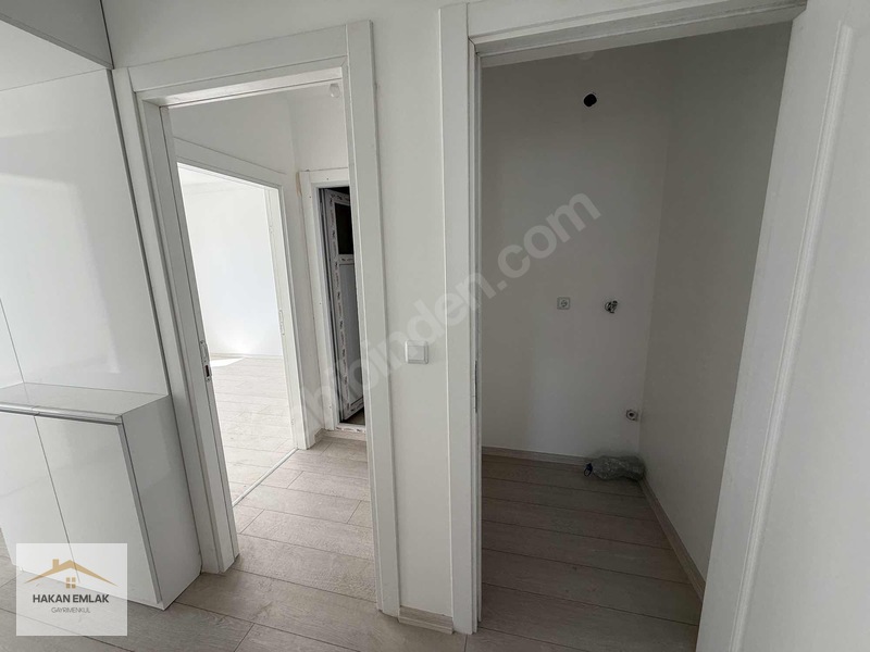 Hakan Emlak'tan Doğakoleji Yanı 3+1 Teras Balkonlu Kiralık Daire — fotoğraf 11