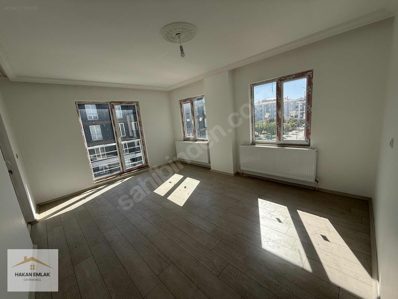 Hakan Emlak'tan Doğakoleji Yanı 3+1 Teras Balkonlu Kiralık Daire — fotoğraf 13