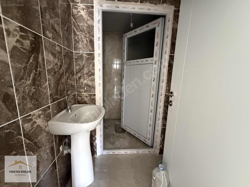 Hakan Emlak'tan Doğakoleji Yanı 3+1 Teras Balkonlu Kiralık Daire — fotoğraf 24