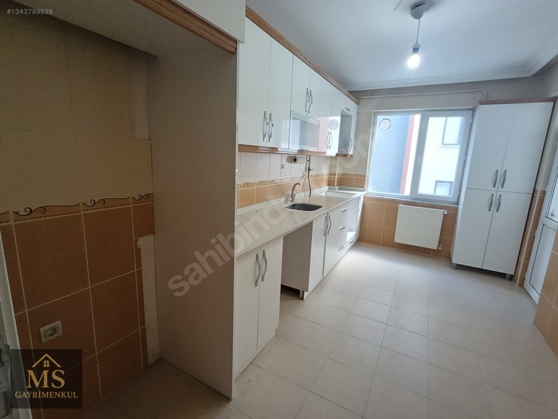 Çerkezköy G.o.p Mah. Kiralık 2+1 Daire (110m², Merkezi Konum) — fotoğraf 8