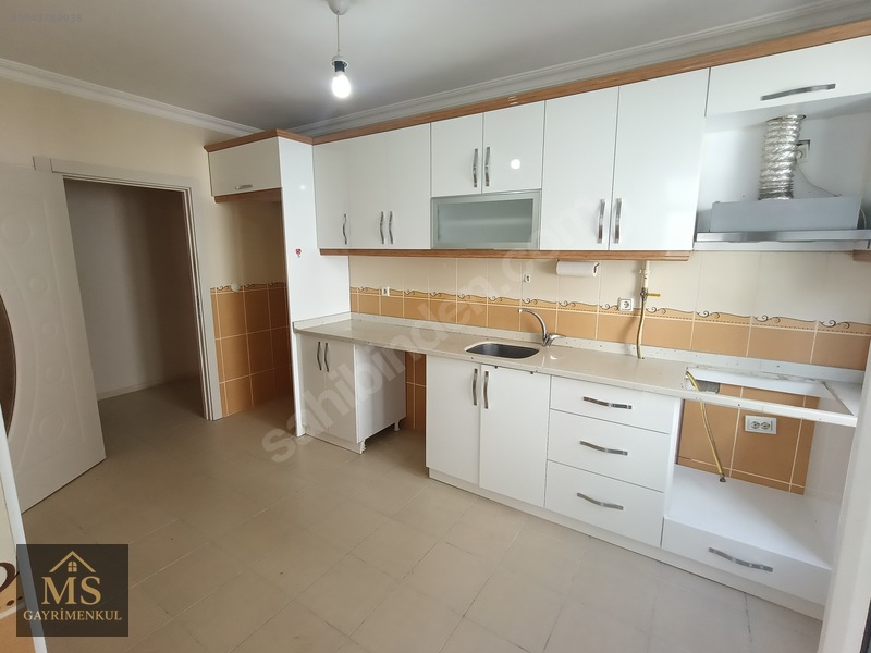 Çerkezköy G.o.p Mah. Kiralık 2+1 Daire (110m², Merkezi Konum) — fotoğraf 9