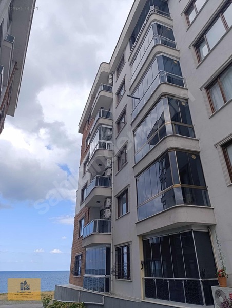 Akçaabat Darıcada Denize Sıfır Lüks 3+1 Satılık Daire