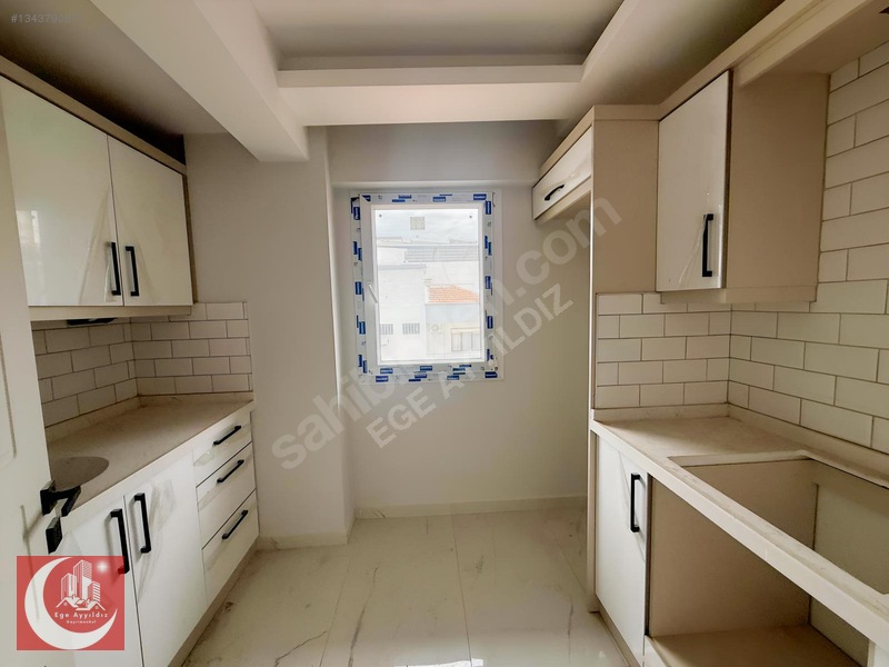 Kipa'ya Ve Stadyuma 100 Metre Mesafede Ayrı Mutfak 2+1 Dublex — fotoğraf 7