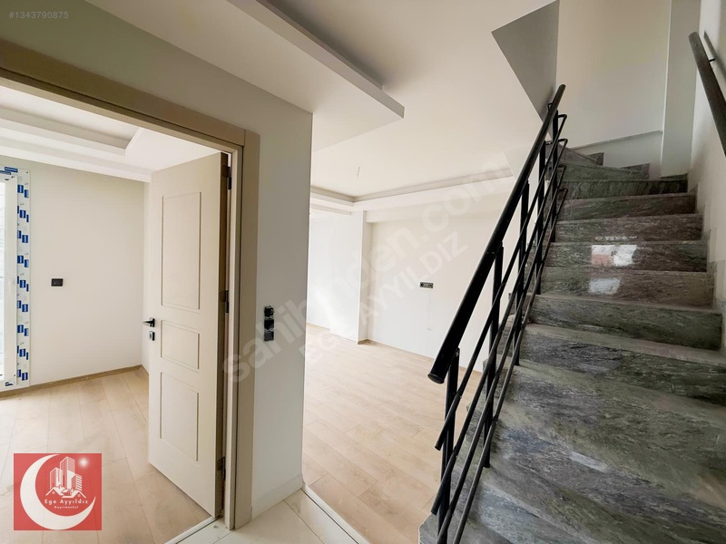 Kipa'ya Ve Stadyuma 100 Metre Mesafede Ayrı Mutfak 2+1 Dublex — fotoğraf 10